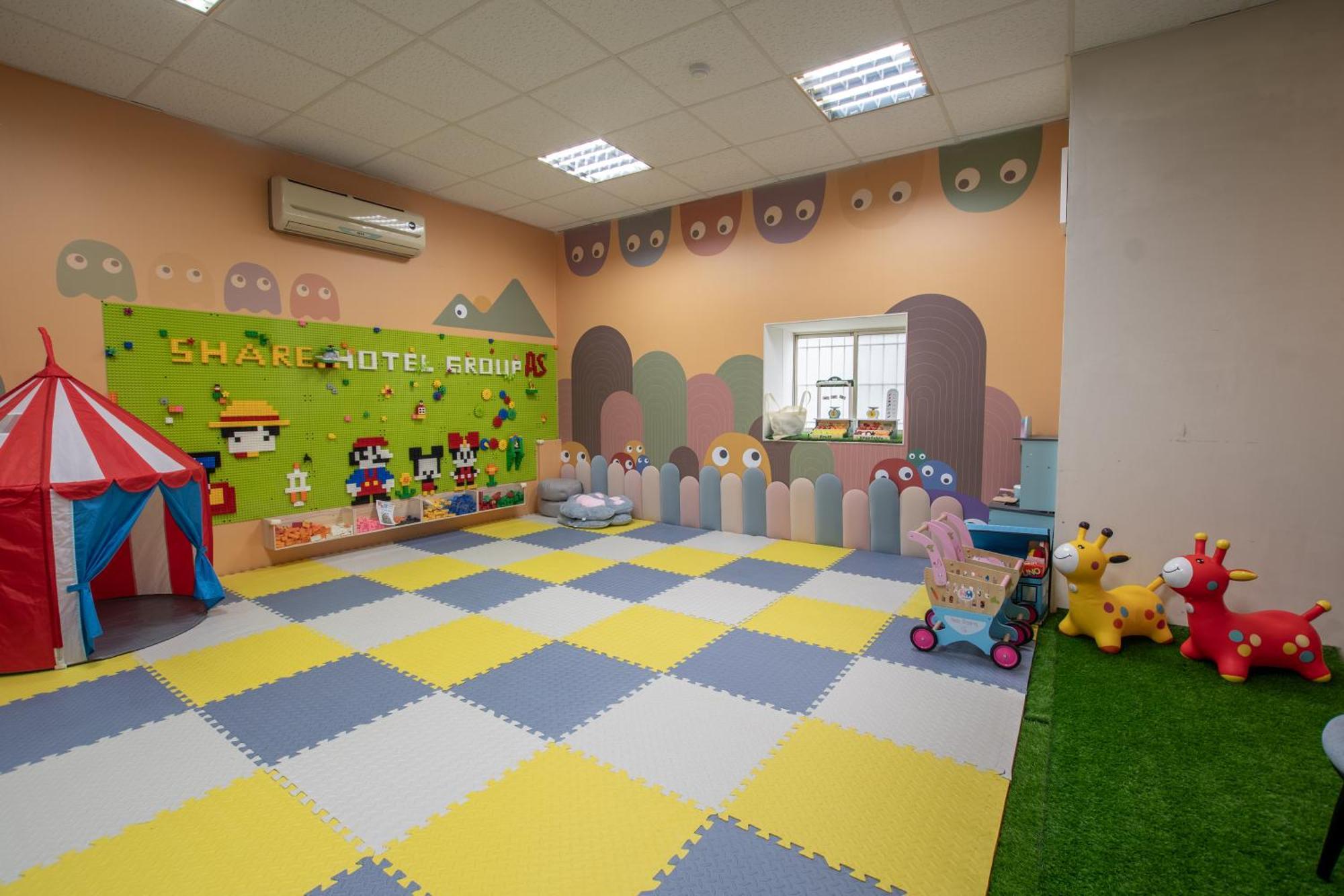 Ashare Hotel Yilan Buitenkant foto